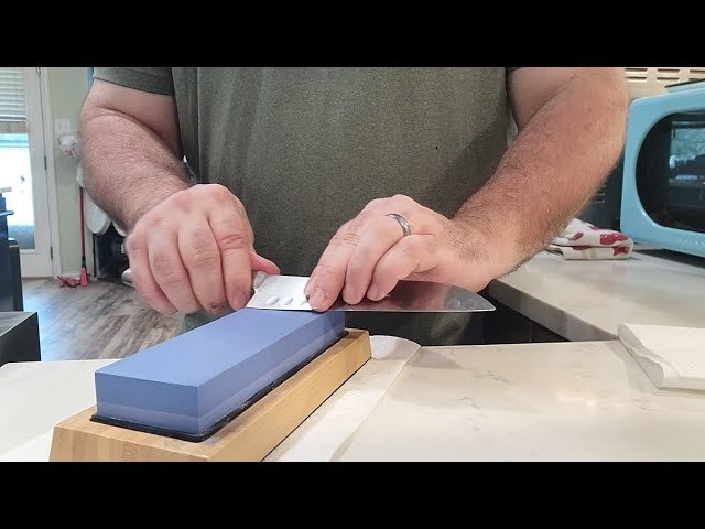 How to Sharpen Slicer Blade With Stone: Easy Steps for Razor Sharp Cuts ...